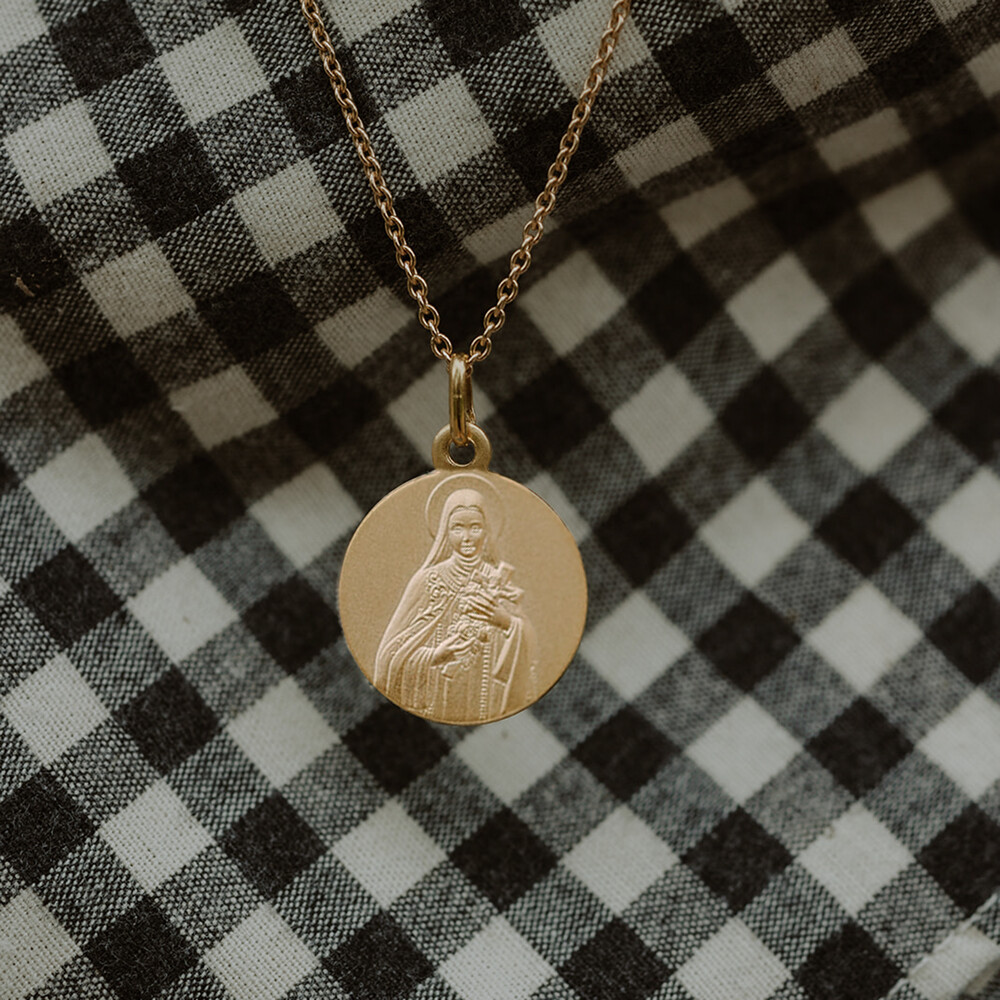 Photo de Médaille Sainte Thérèse de Lisieux - Or jaune 9ct