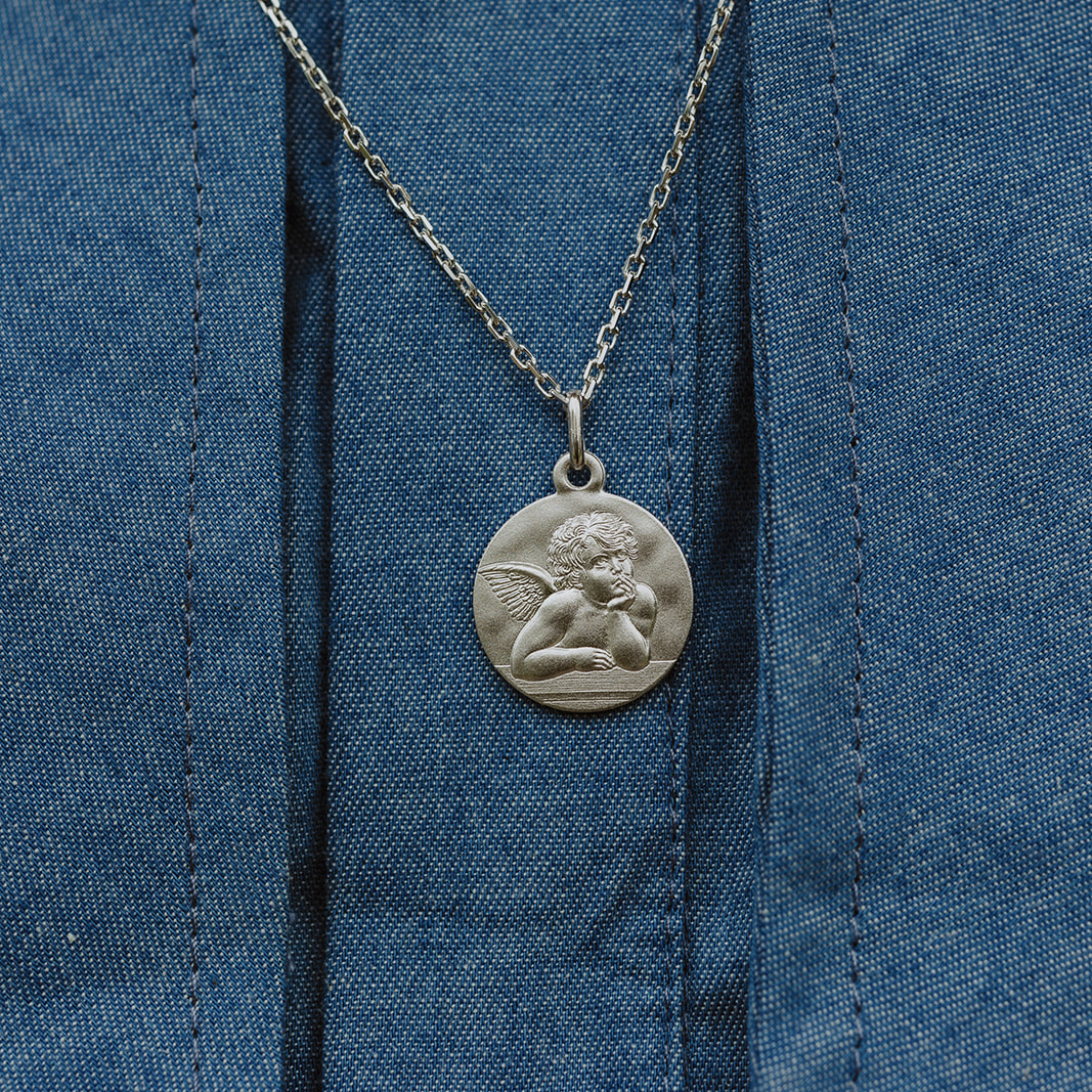 pendentif médaille ange pour baptême argent ou plaqué Or avec gravure et chaine