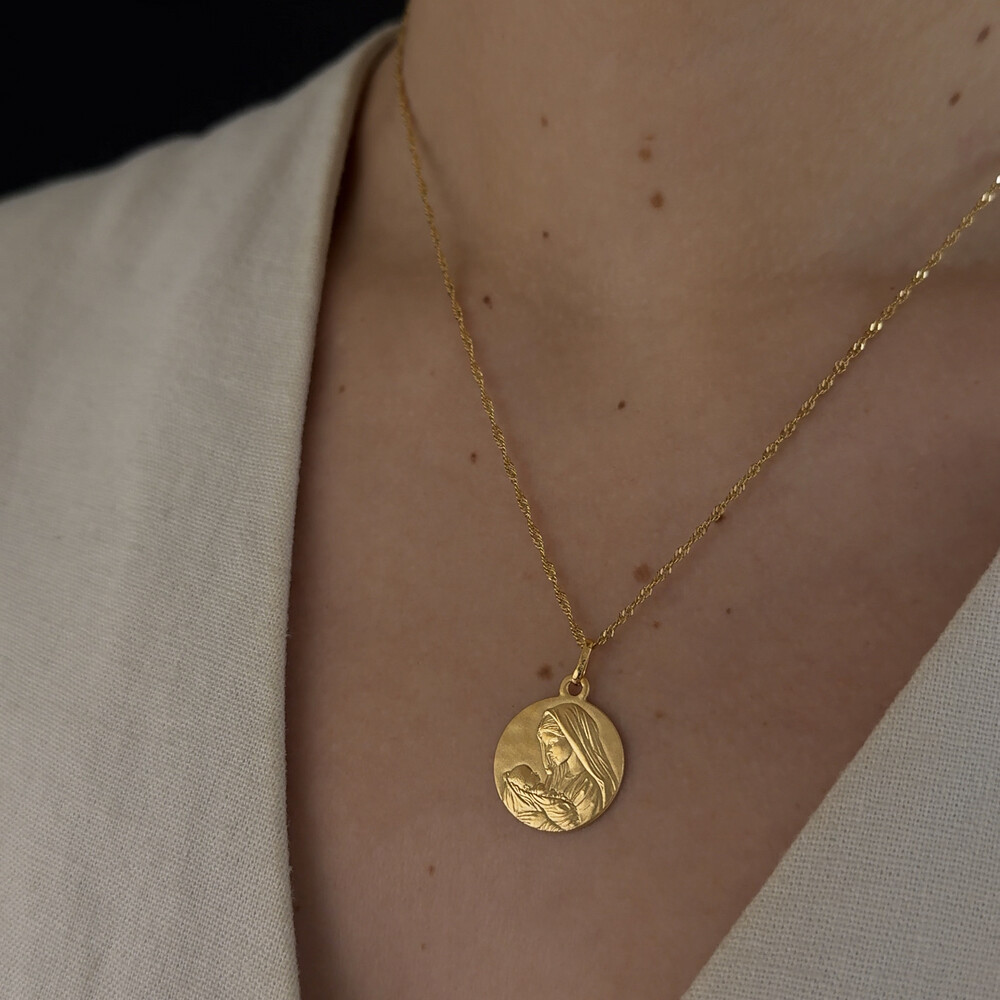 Photo de Médaille Vierge à l'enfant - Le Regard - Or jaune 18ct