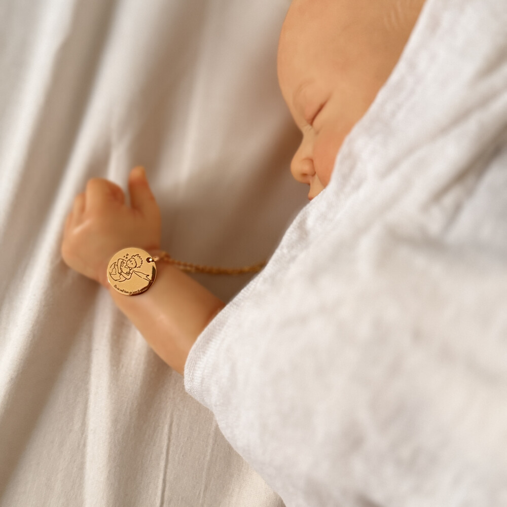 Photo de Médaille Petit Prince "save the planet" - Or jaune 18ct