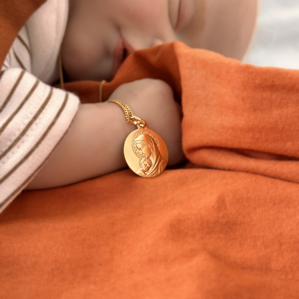 Photo de Médaille Vierge à l'enfant - Or jaune 9ct