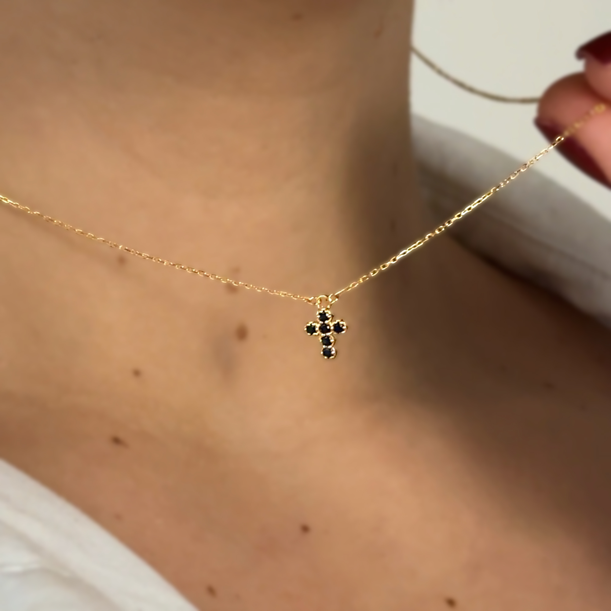 Pendentif Collier Vintage Croix En Or Avec émail Bleu Marine Et Cristal - Modèle 3493