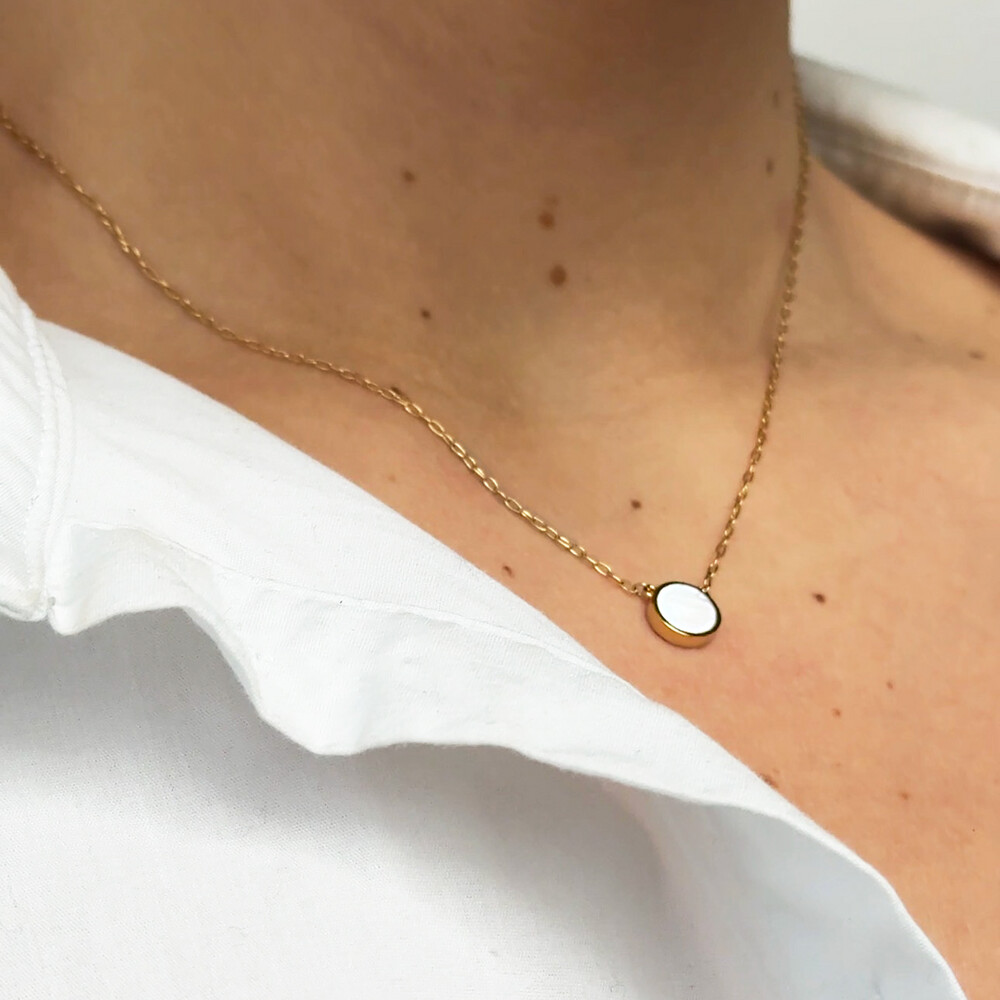 Photo de Collier nacre ronde - or jaune 9ct