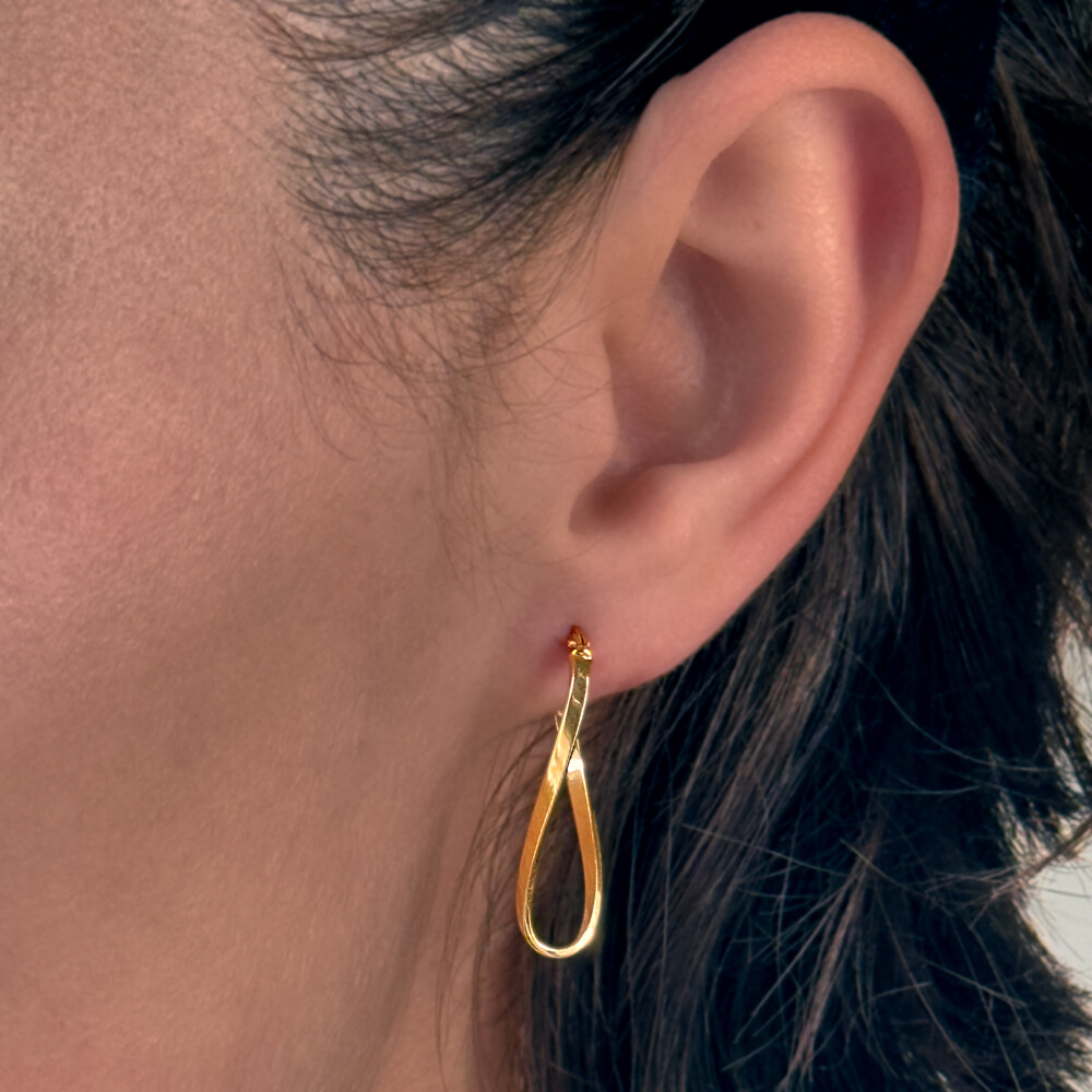 Photo de Boucles d'oreilles créoles torsadées - Or jaune 9ct